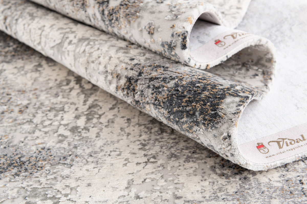 Läufer Luxus Teppich Flims in Grau von Hadorn™ - Lifestyle Image