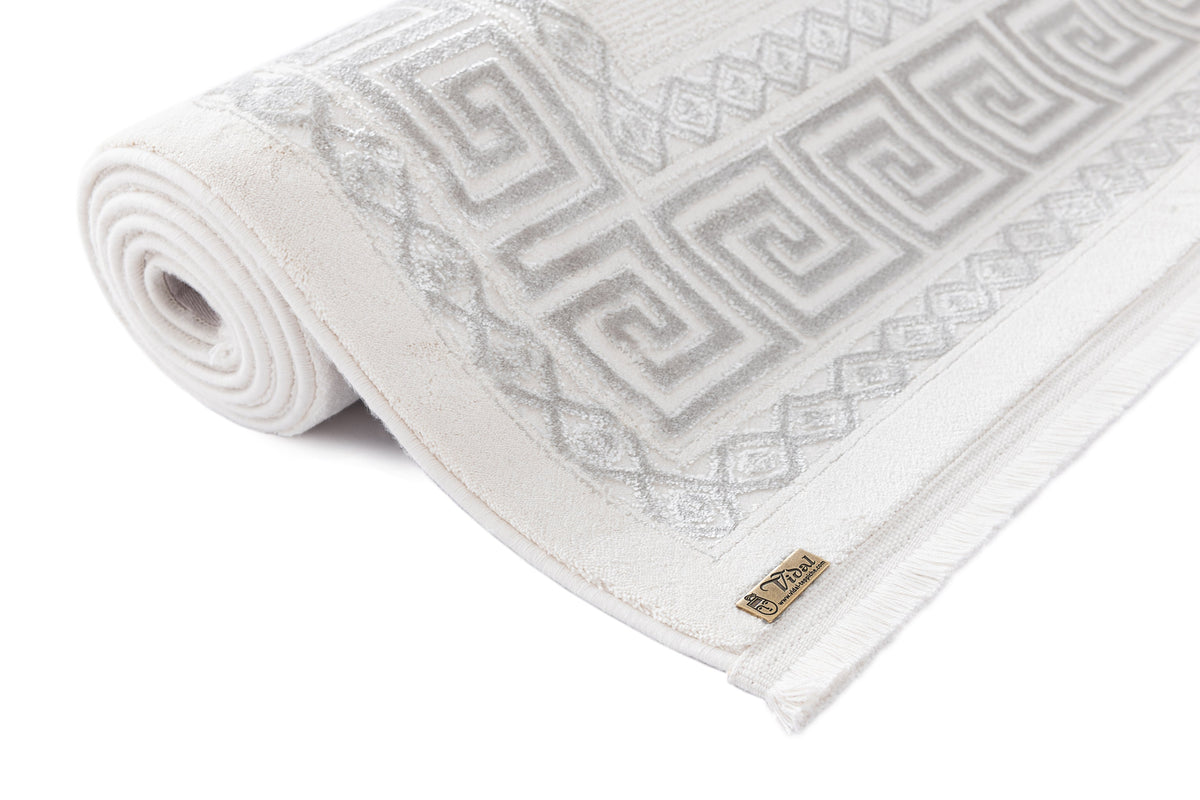 Rechteck Luxus Teppich Lausanne in Weiss von Hadorn™ - Lifestyle Image