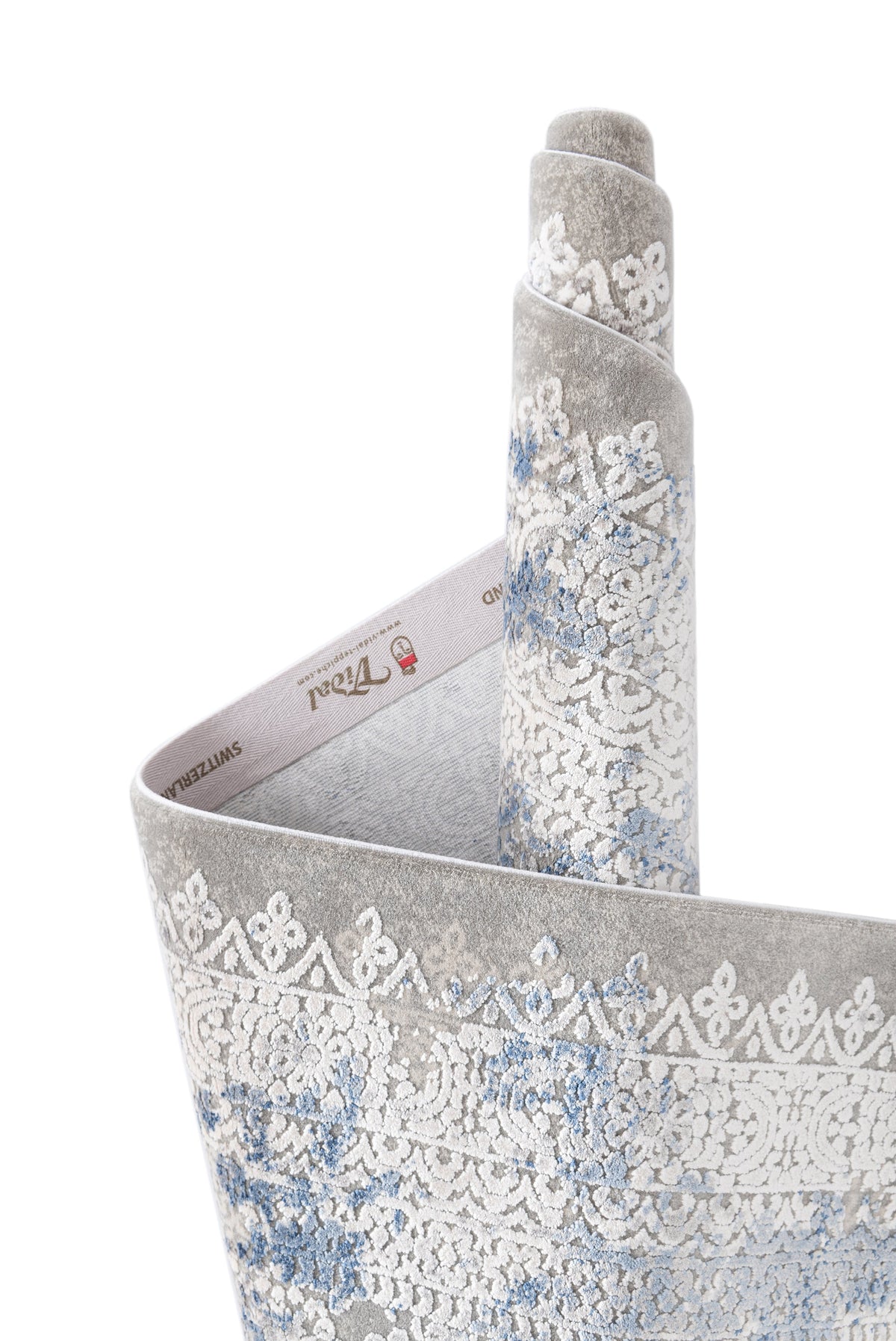 Rechteck Luxus Teppich Flims in Grau von Hadorn™ - Lifestyle Image
