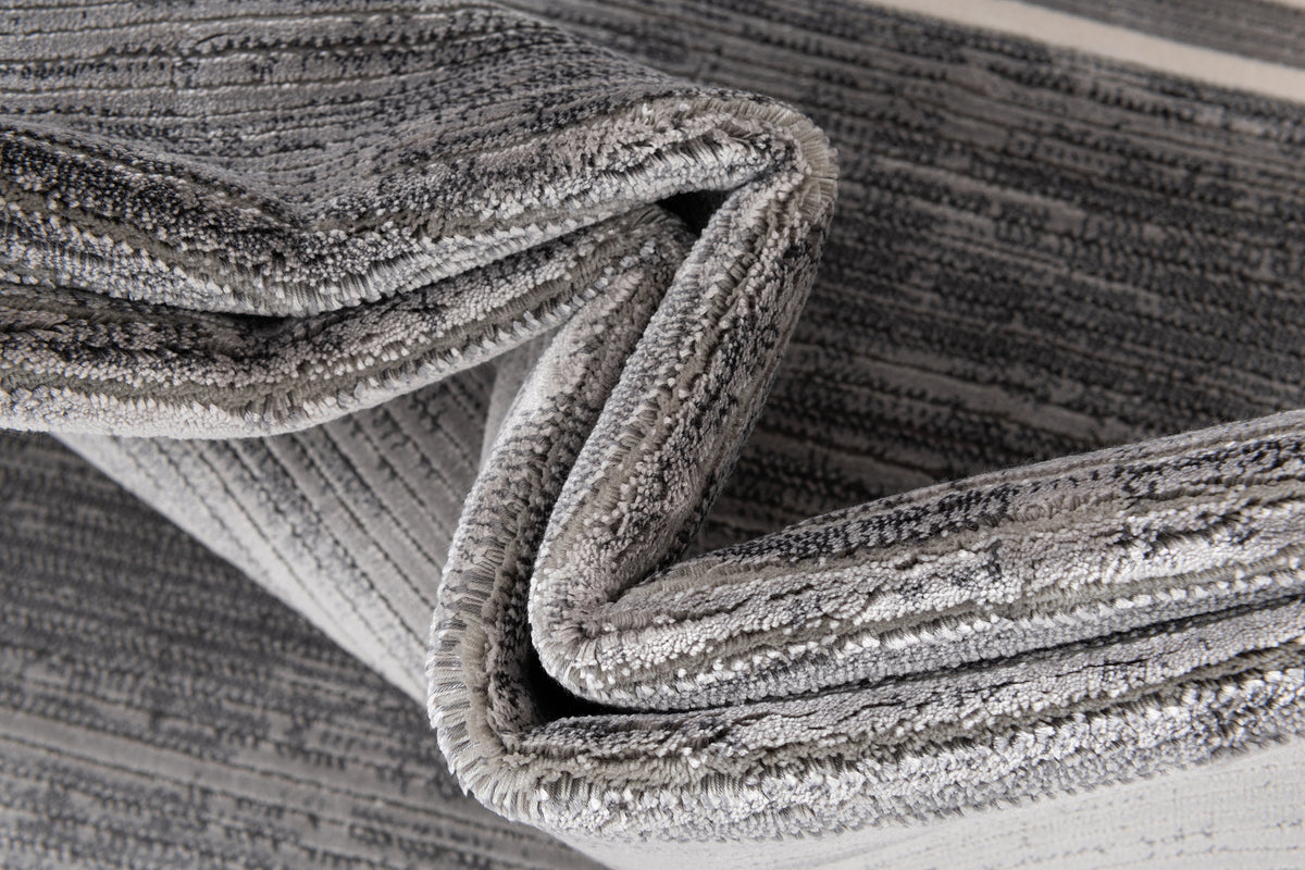 Läufer Luxus Teppich Flims in Grau von Hadorn™ - Lifestyle Image