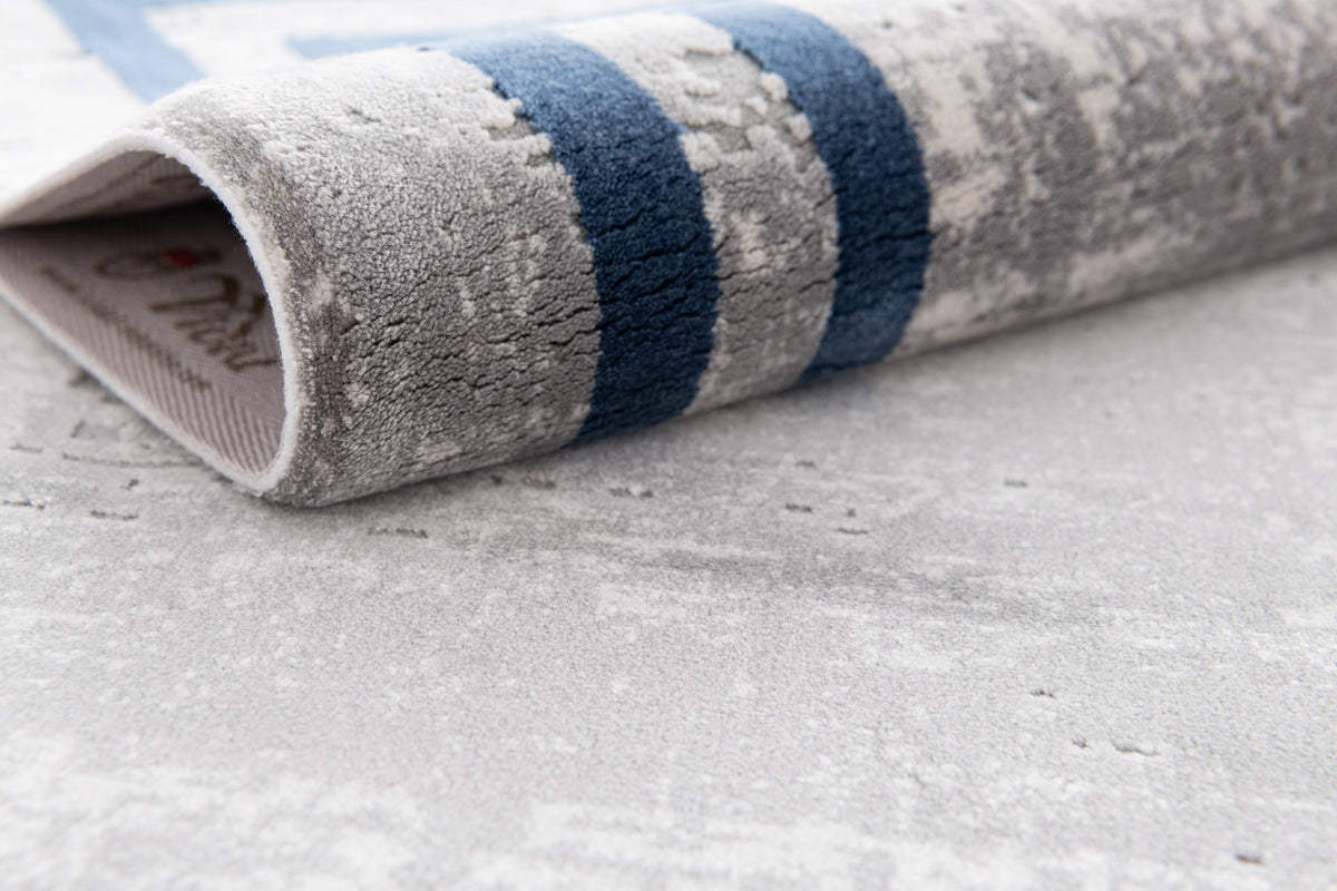 Rechteck Luxus Teppich Flims in Grau von Hadorn™ - Lifestyle Image