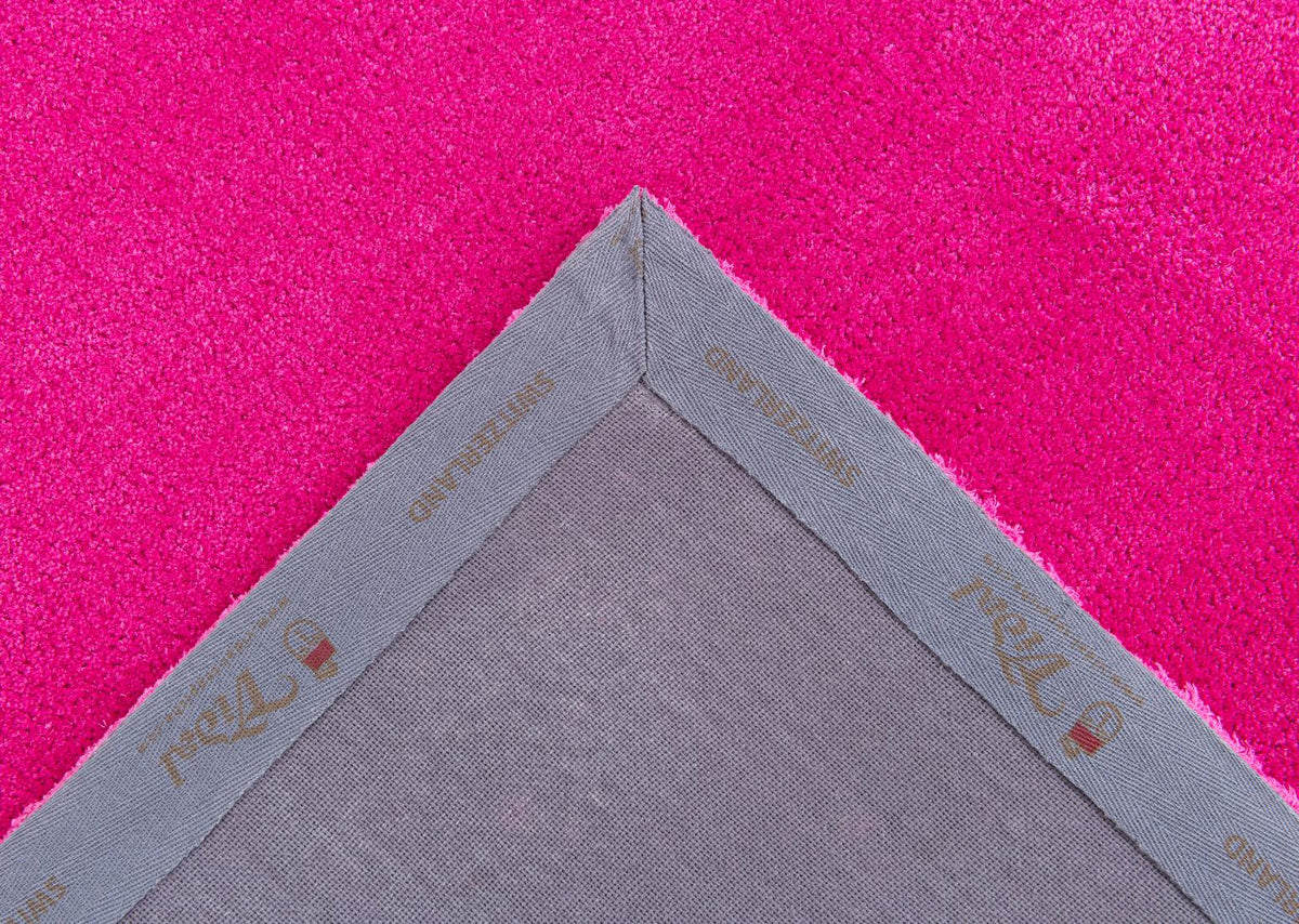 Rechteck Teppich Robotuft in Rosa von Hadorn™ - Lifestyle Image