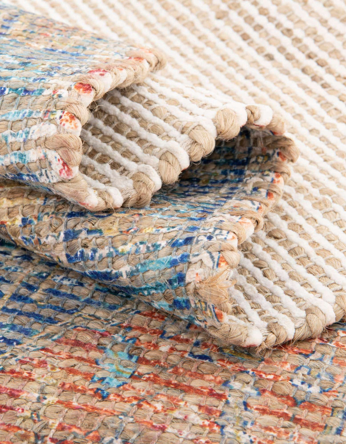Rechteck Handgeflochten Teppich Chenille Jute in Orangegelb von Hadorn™ - Lifestyle Image