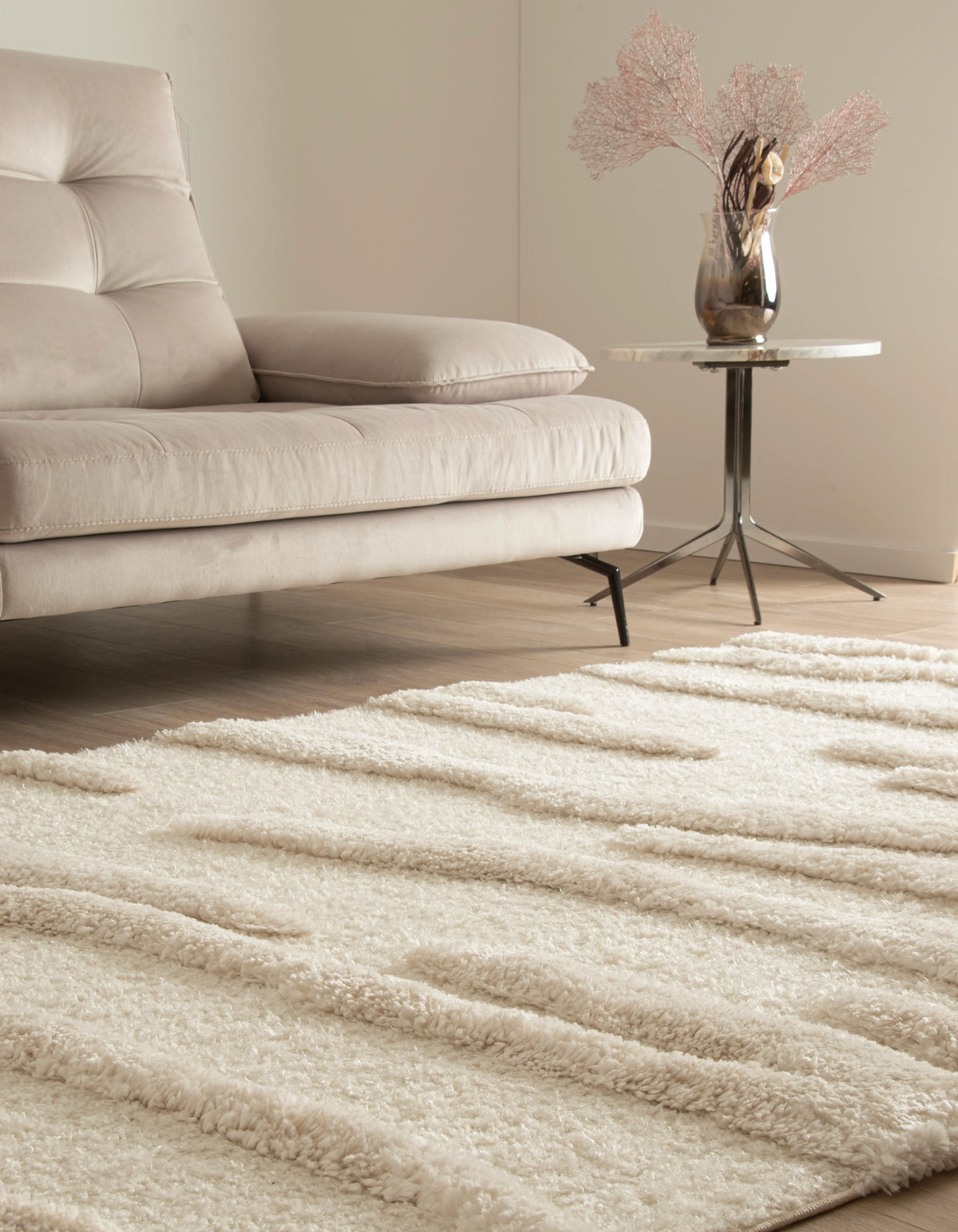 Rechteck Teppich Thun Glacies in Weiss von Hadorn™ - Lifestyle Image