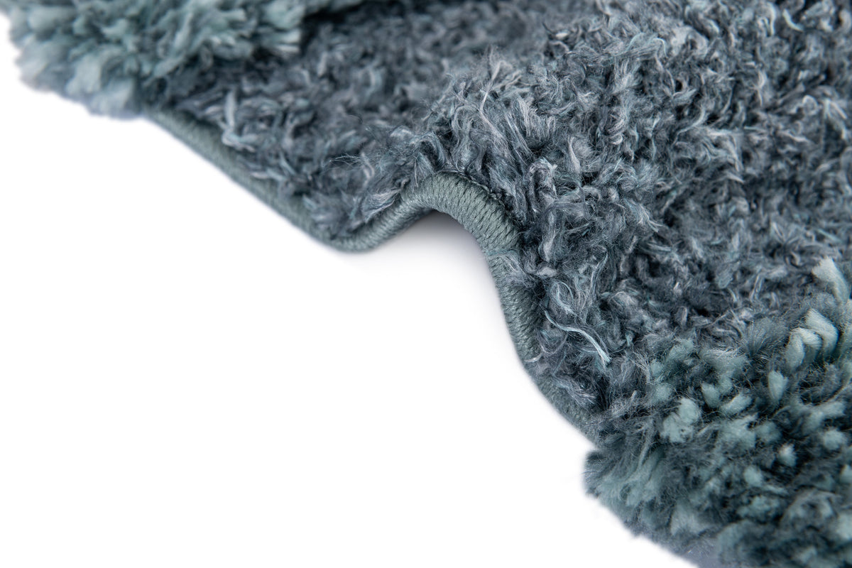 Rechteck Teppich Thun Glacies in Blau von Hadorn™ - Lifestyle Image