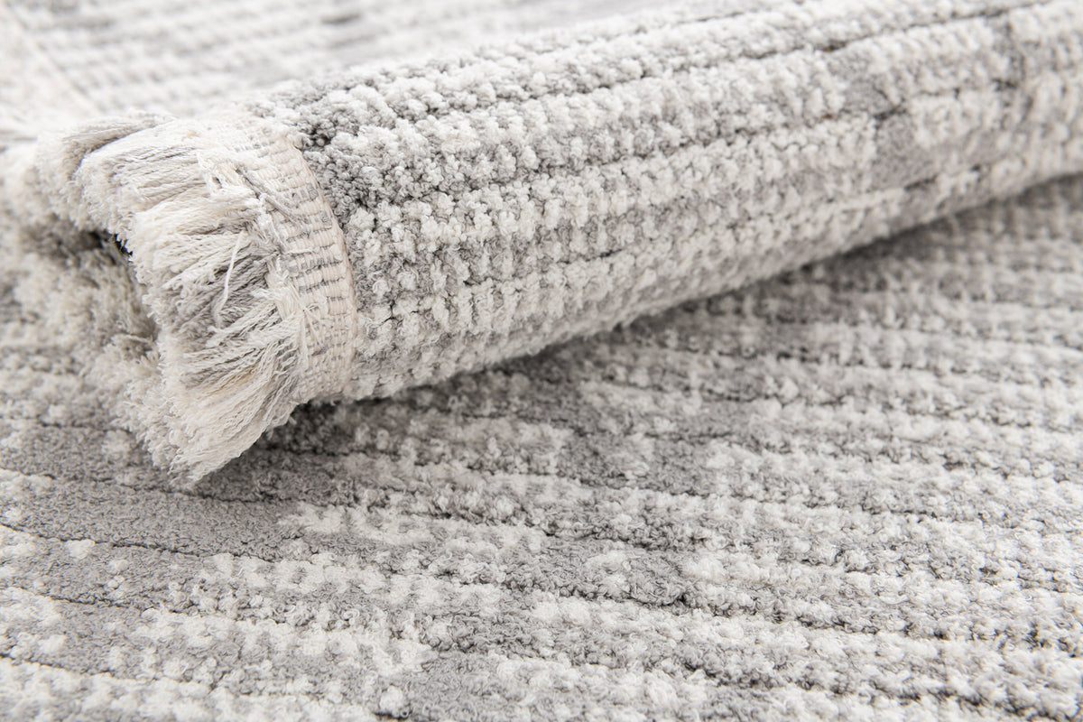 Rechteck Teppich St. Gallen Folklore in Grau von Hadorn™ - Lifestyle Image