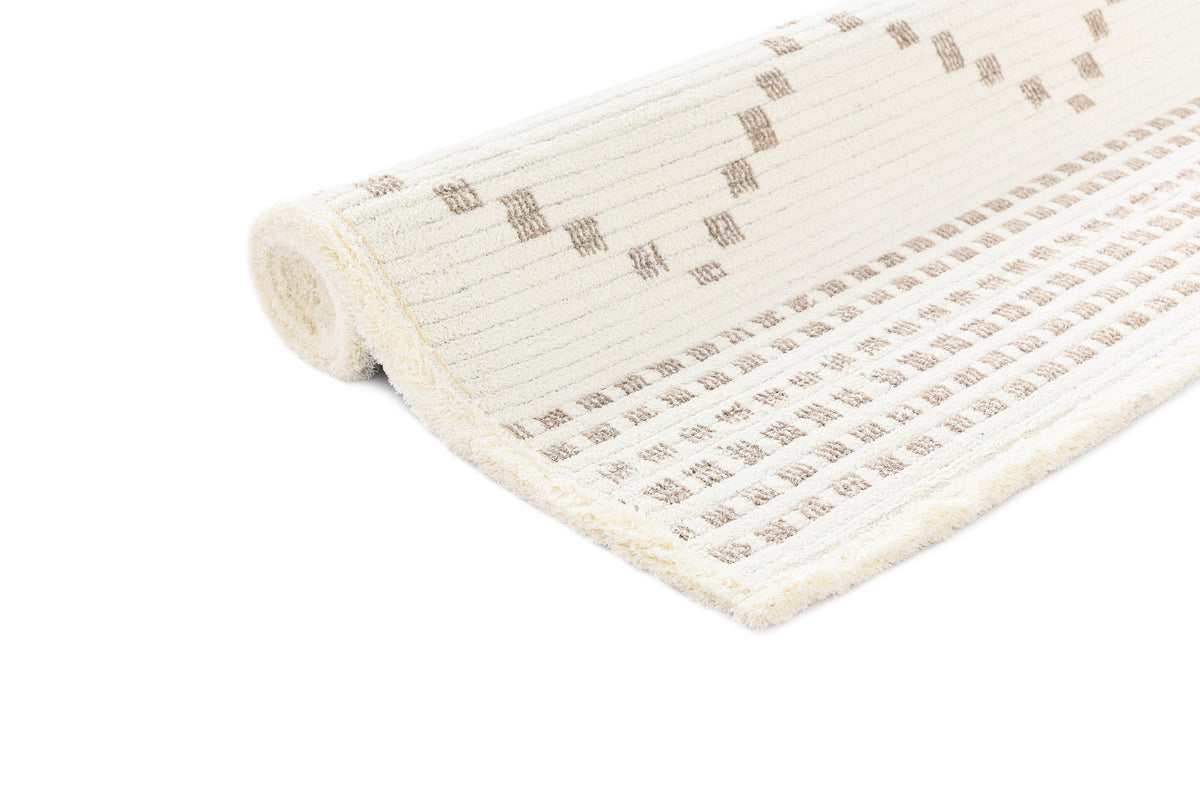 Läufer Teppich St. Gallen Folklore in Weiss von Hadorn™ - Lifestyle Image