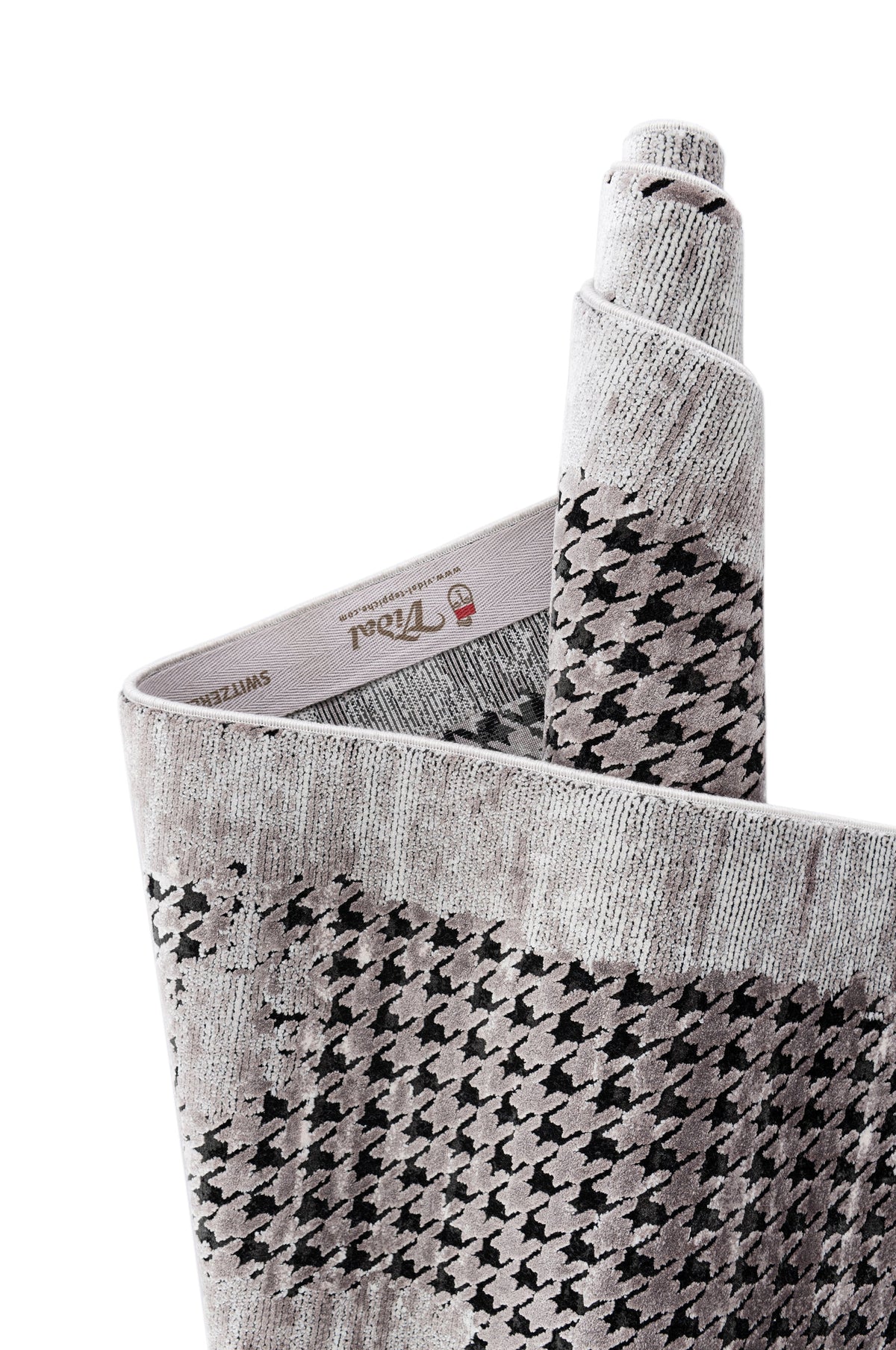 Rechteck Luxus Teppich Bad Ragaz in Grau von Hadorn™ - Lifestyle Image