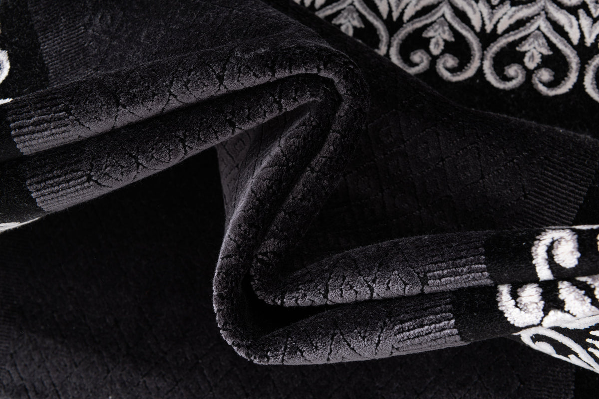 Läufer Luxus Teppich Laax in Schwarz von Hadorn™ - Lifestyle Image