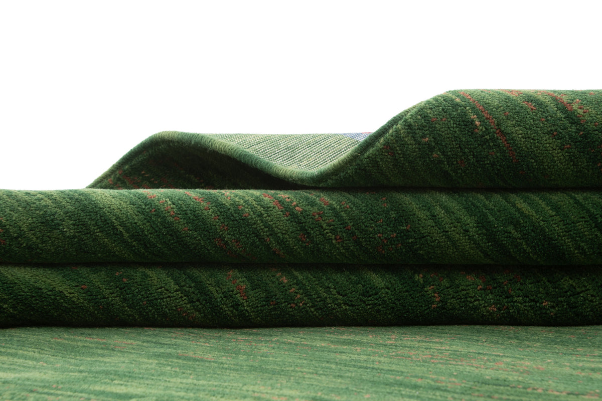 Rechteck Teppich Emmen in Grün von Hadorn™ - Lifestyle Image