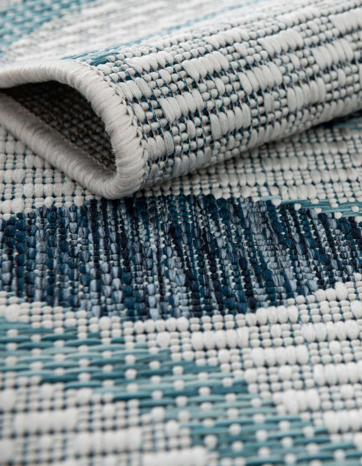 Rechteck Outdoor Teppich Tulum Outdoor in Blau von Hadorn™ - Lifestyle Image