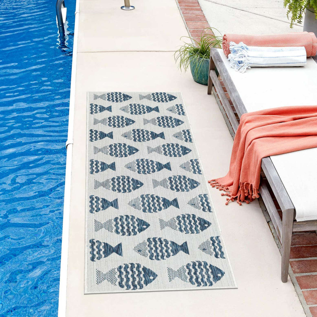 Läufer Outdoor Teppich Tulum Outdoor in Marineblau von Hadorn™ - Lifestyle Image