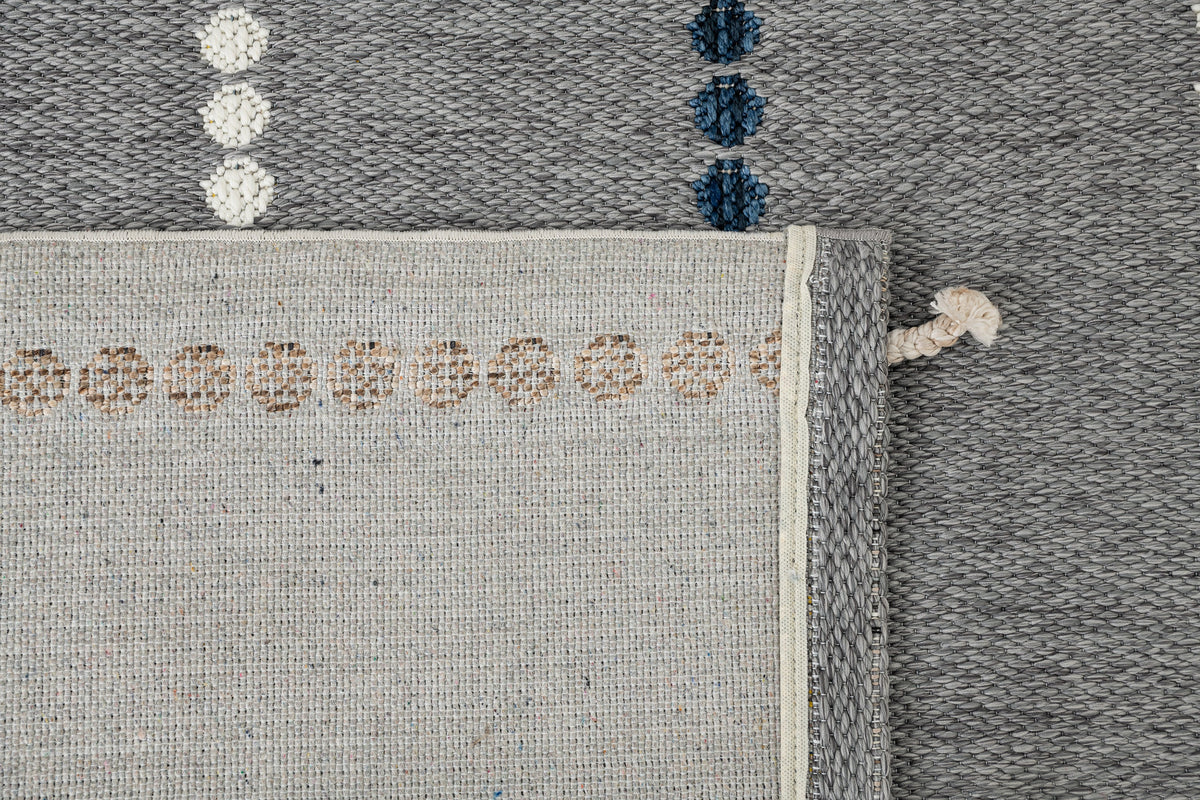 Rechteck Teppich Juniper Classic in Grau von Hadorn™ - Lifestyle Image