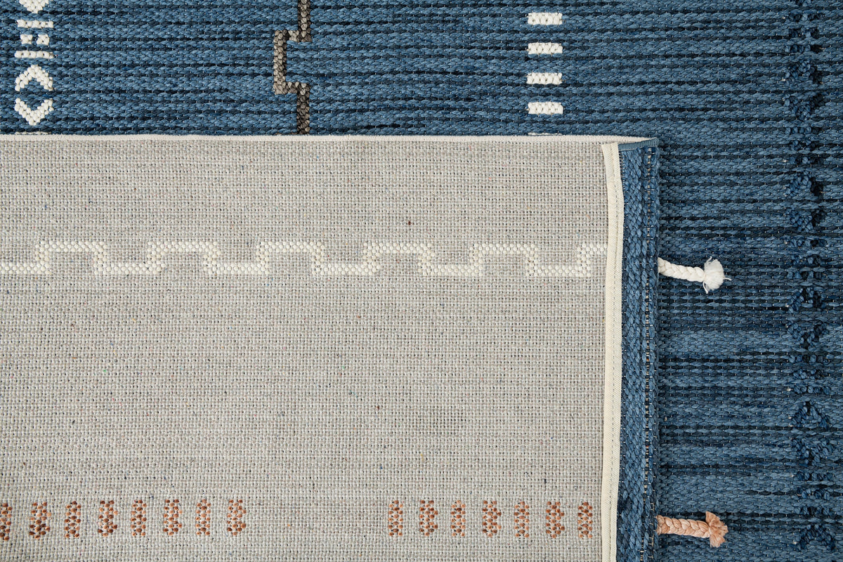 Läufer Teppich Juniper Greka in Blau von Hadorn™ - Lifestyle Image