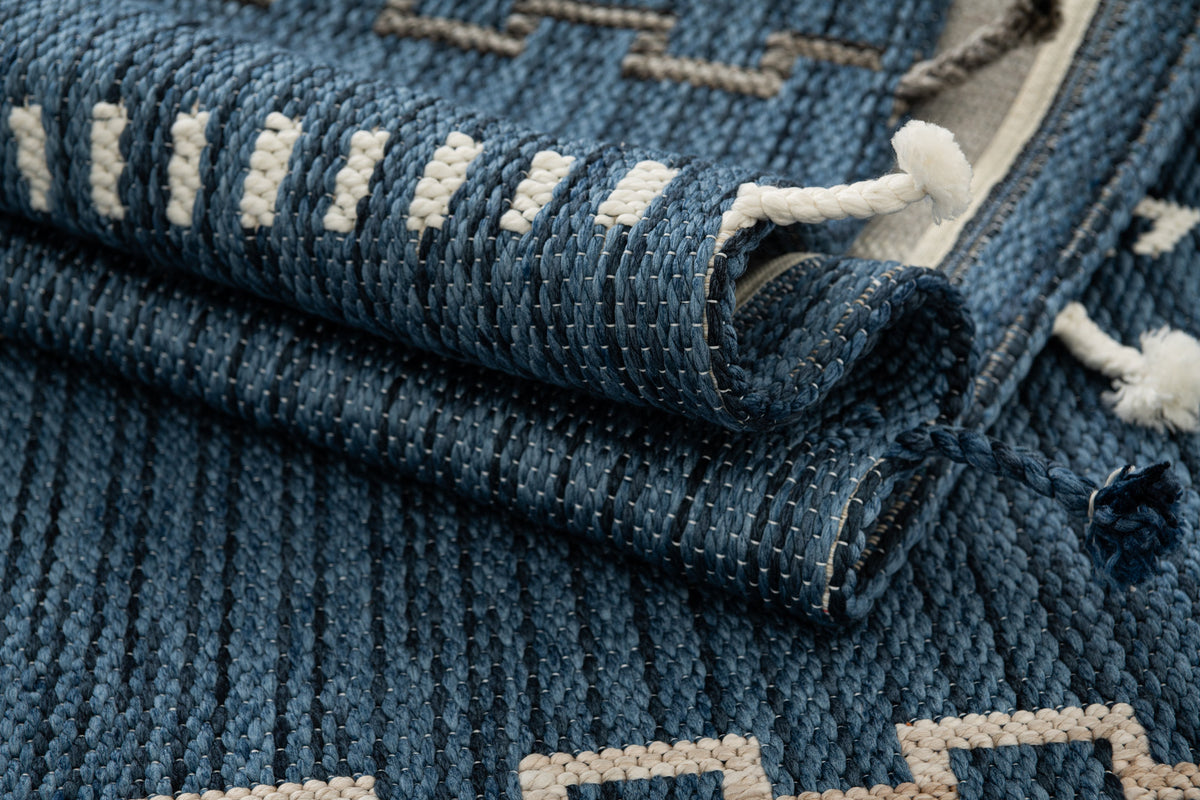 Läufer Teppich Juniper Greka in Blau von Hadorn™ - Lifestyle Image