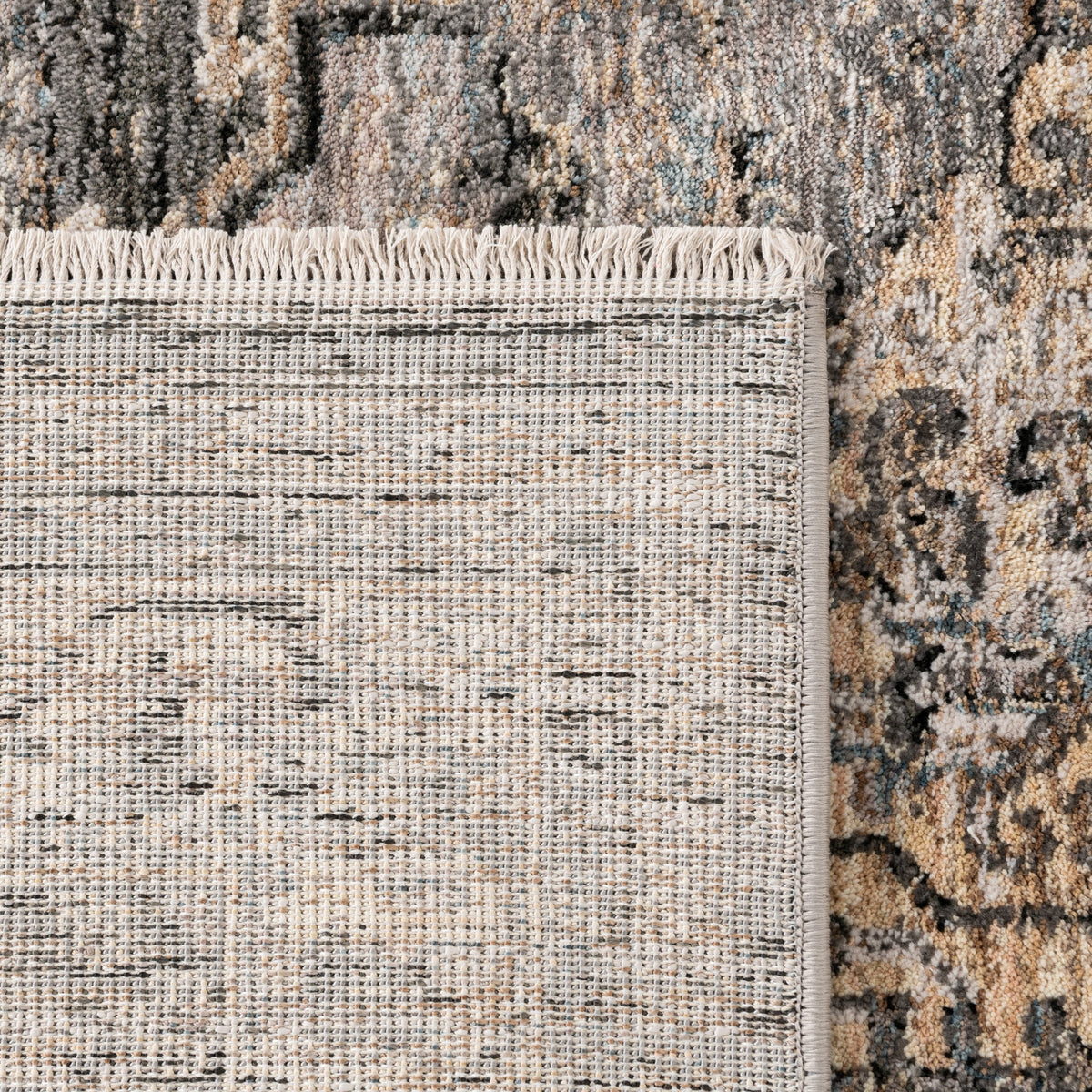Rechteck Teppich Zora Classical in Grau von Hadorn™ - Lifestyle Image