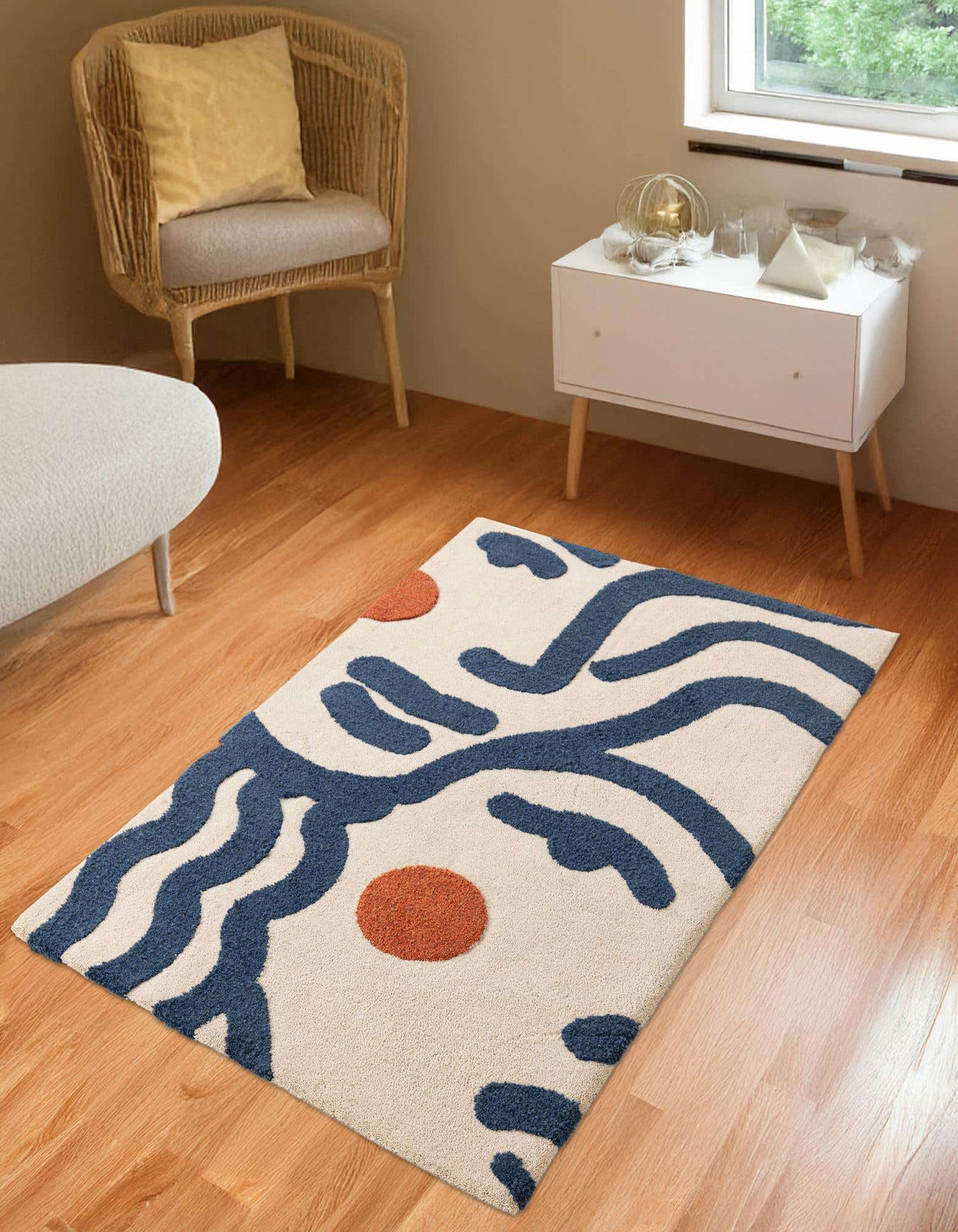 Rechteck Teppich AI Handgetuftet in Marineblau und Elfenbein von Hadorn™ - Lifestyle Image