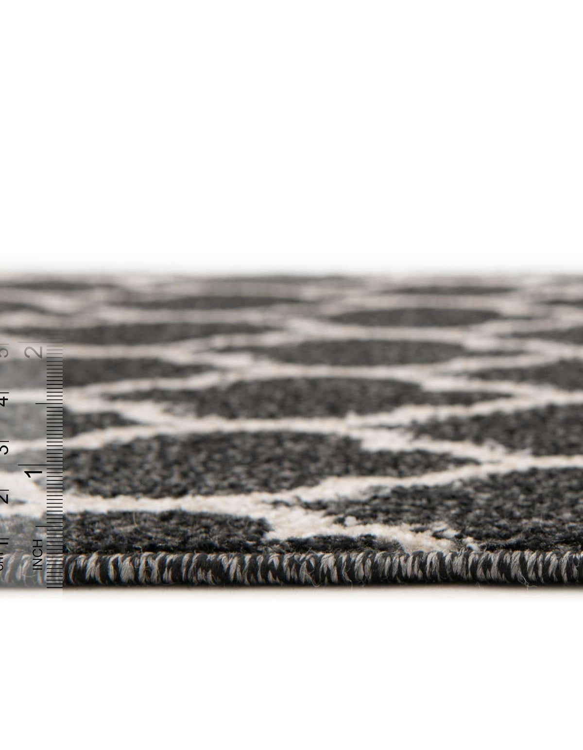 Rechteck Teppich Trellis in Schwarz von Hadorn™ - Lifestyle Image