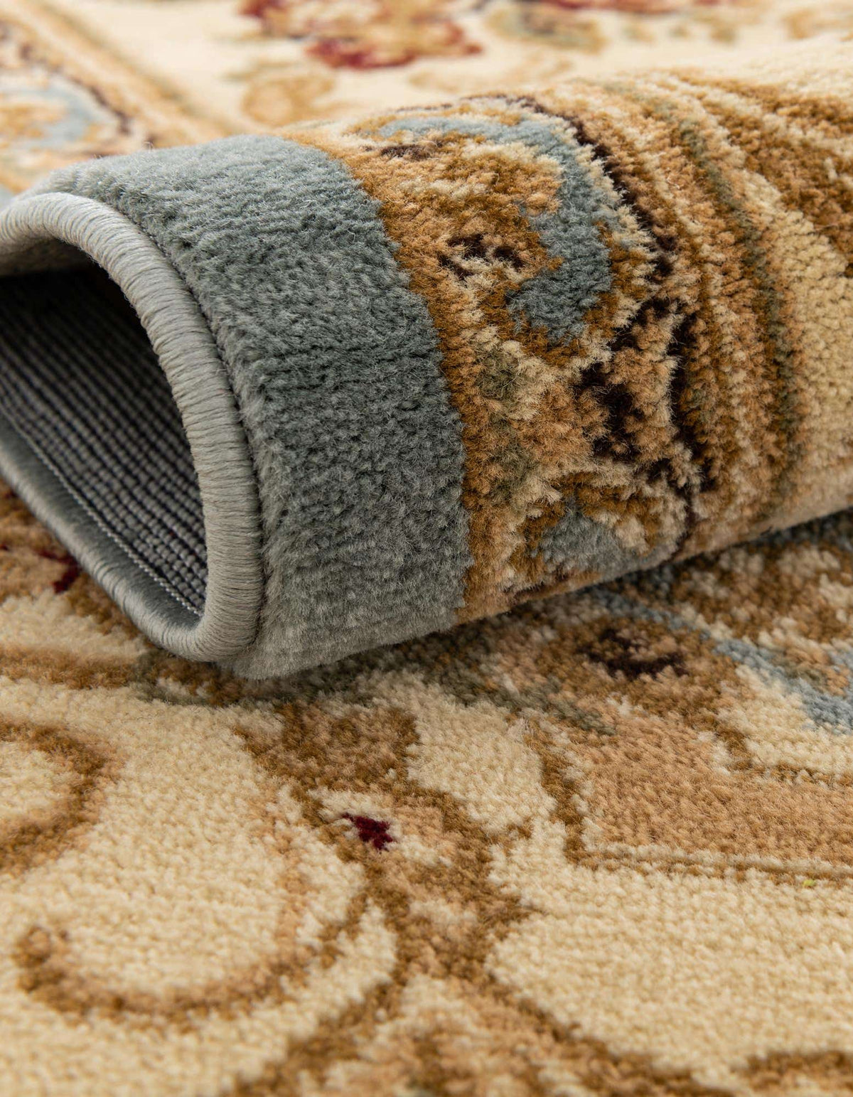 Rechteck Teppich Classic Aubusson in Hellblau von Hadorn™ - Lifestyle Image