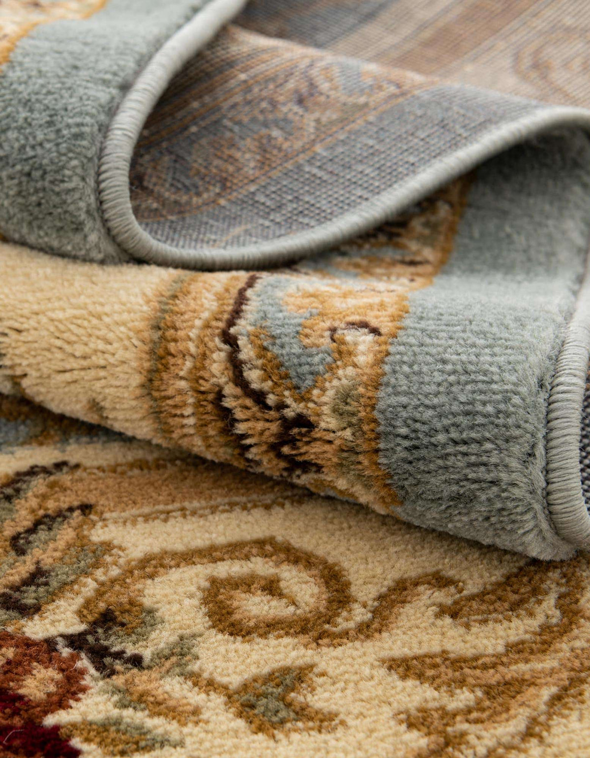 Rechteck Teppich Classic Aubusson in Hellblau von Hadorn™ - Lifestyle Image