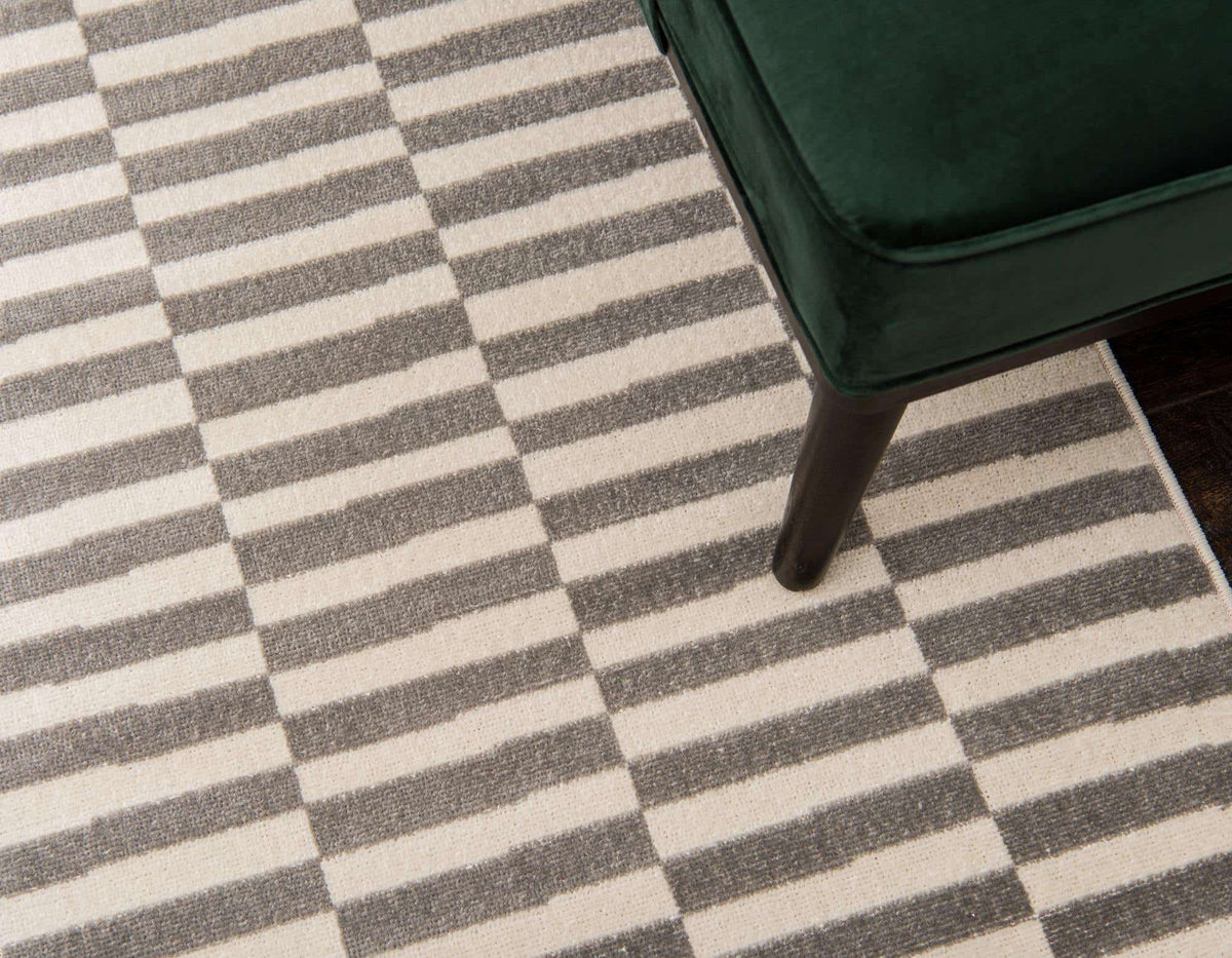Läufer Teppich Tribeca in Dunkelgrau von Hadorn™ - Lifestyle Image