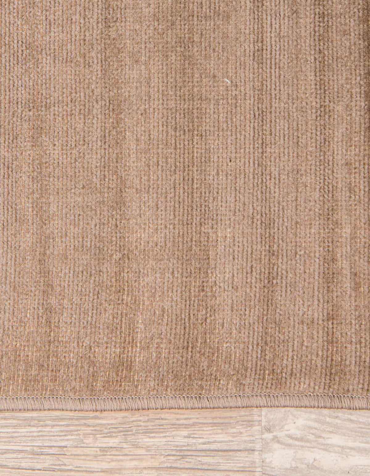 Läufer Teppich Tribeca in Hellbraun von Hadorn™ - Lifestyle Image
