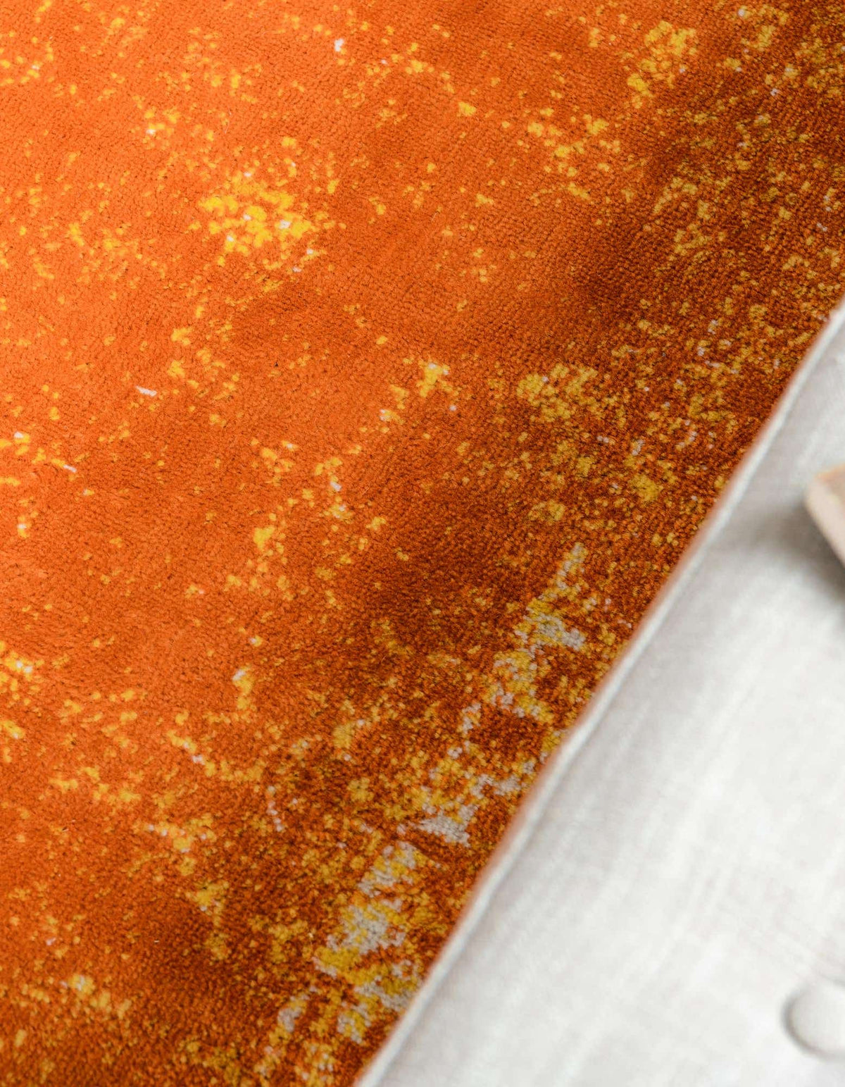 Läufer Teppich Monaco in Orange von Hadorn™ - Lifestyle Image