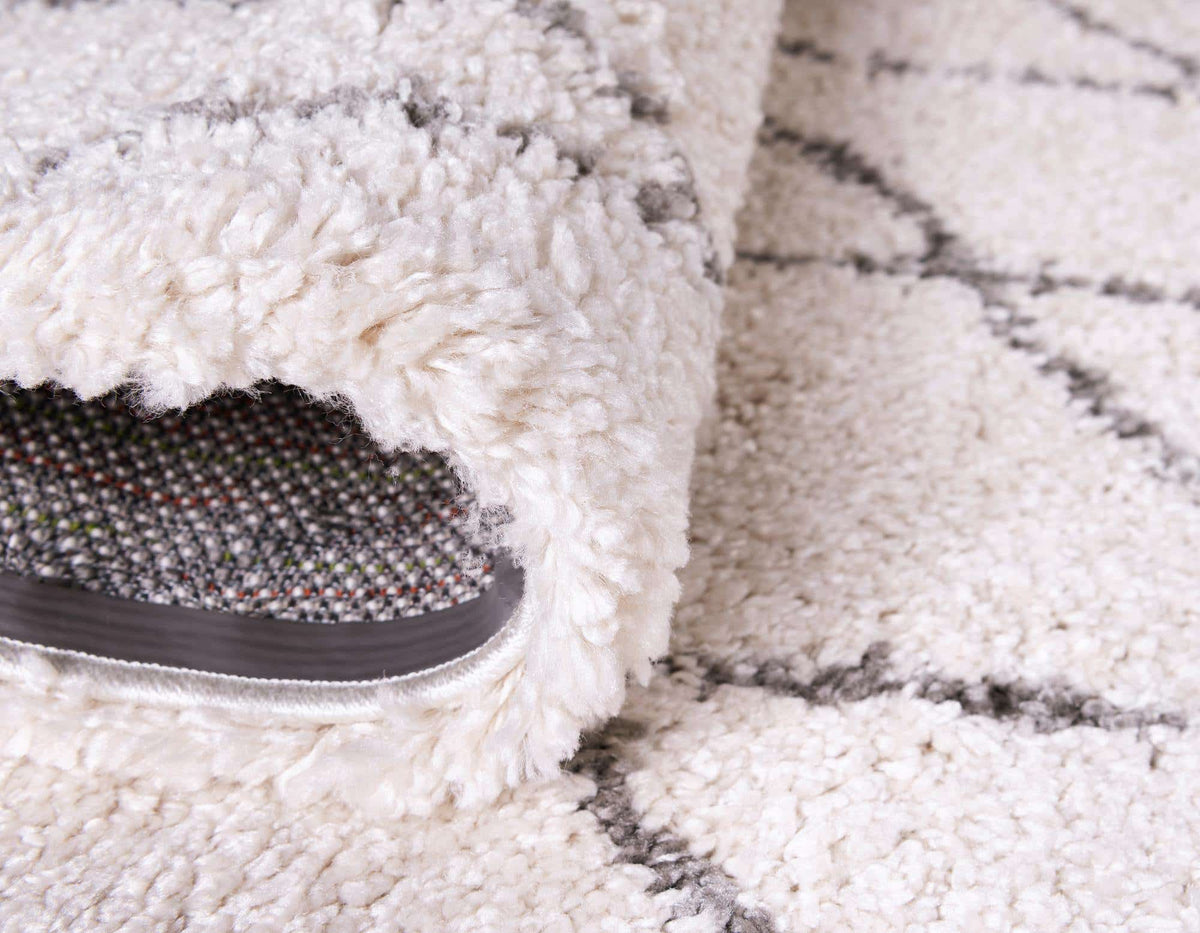Läufer Hochflorteppich Marrakesh Shag in Beige von Hadorn™ - Lifestyle Image