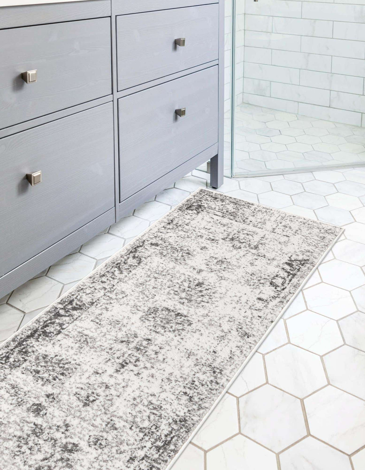 Läufer Teppich Monaco in Grau von Hadorn™ - Lifestyle Image