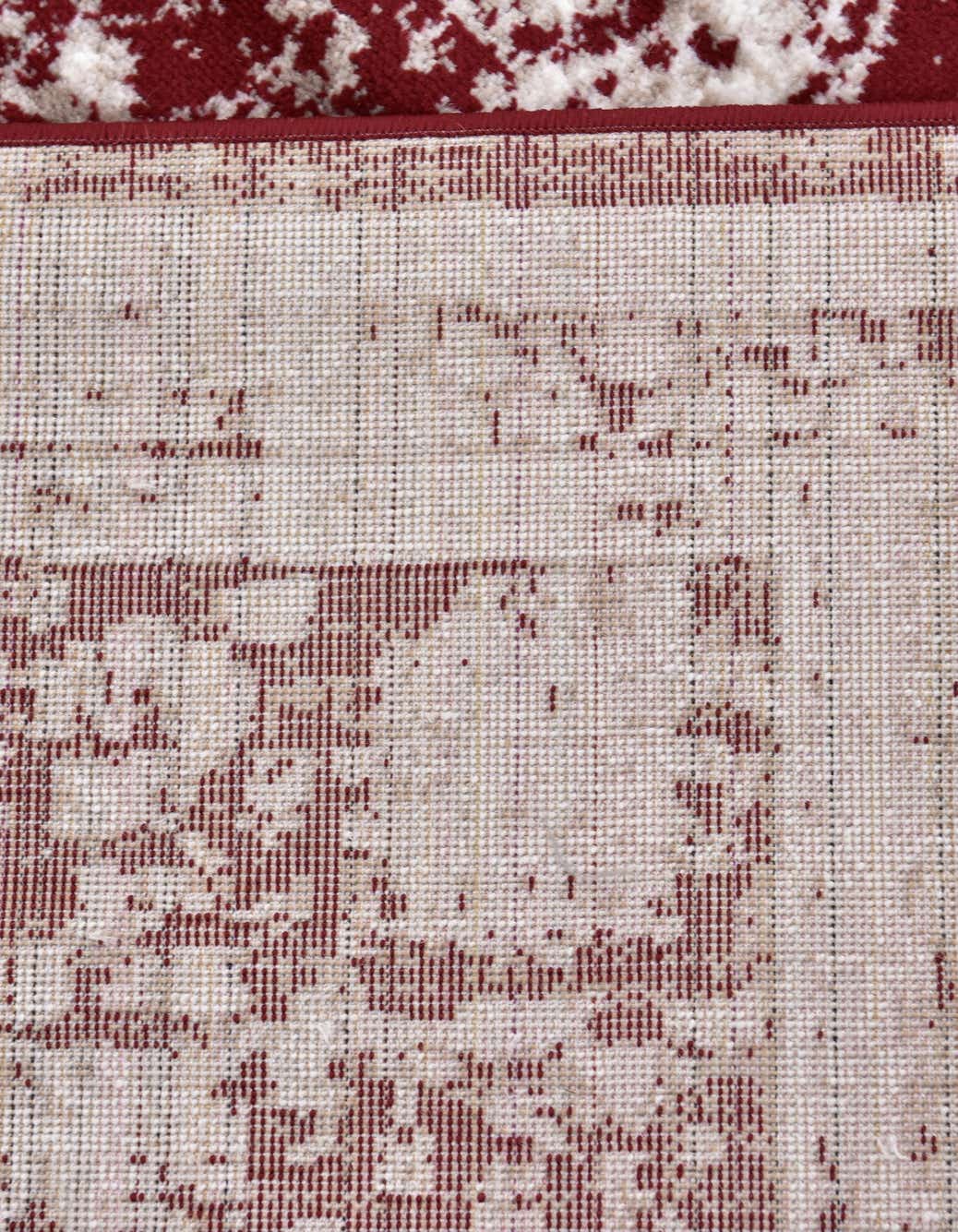 Quadratisch Teppich Monaco in Burgund von Hadorn™ - Lifestyle Image