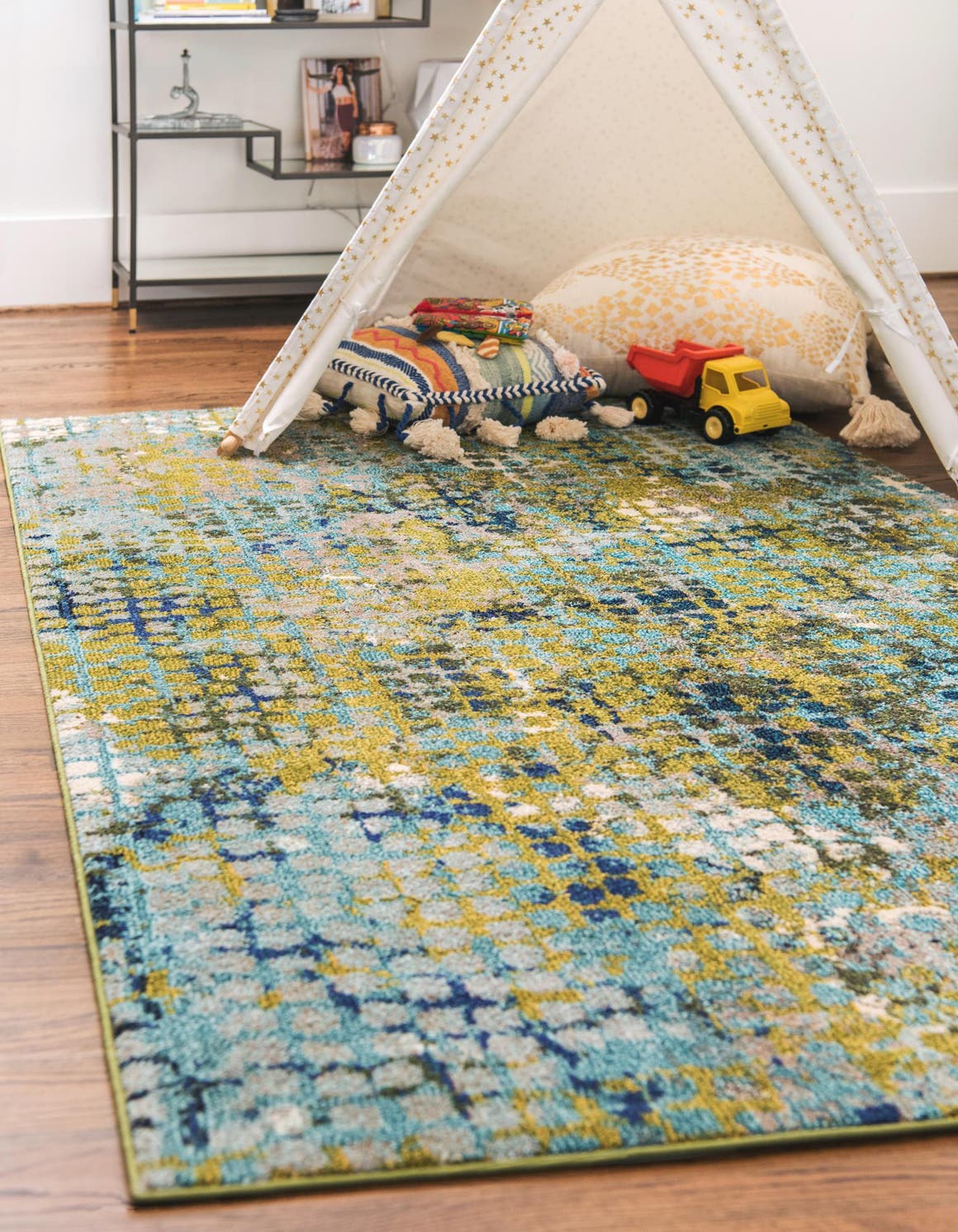 Rechteck Teppich Spectrum in Blau von Hadorn™ - Lifestyle Image