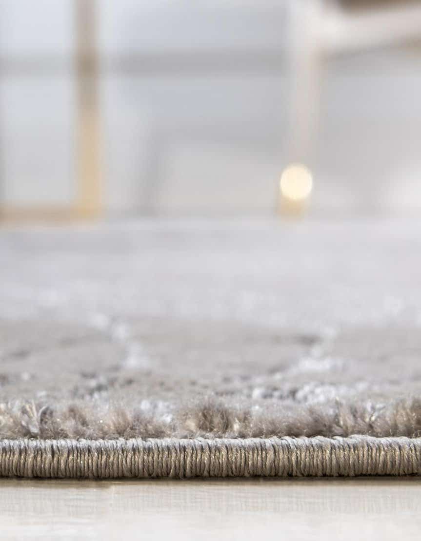 Läufer Teppich Marilyn Monroe™ Glam Trellis in Graues Silber von Hadorn™ - Lifestyle Image