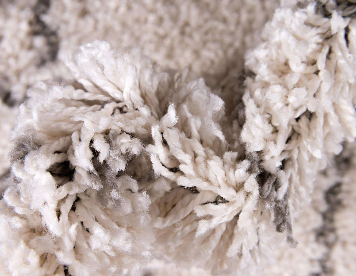 Rund Hochflorteppich Marrakesh Shag in Beige von Hadorn™ - Lifestyle Image