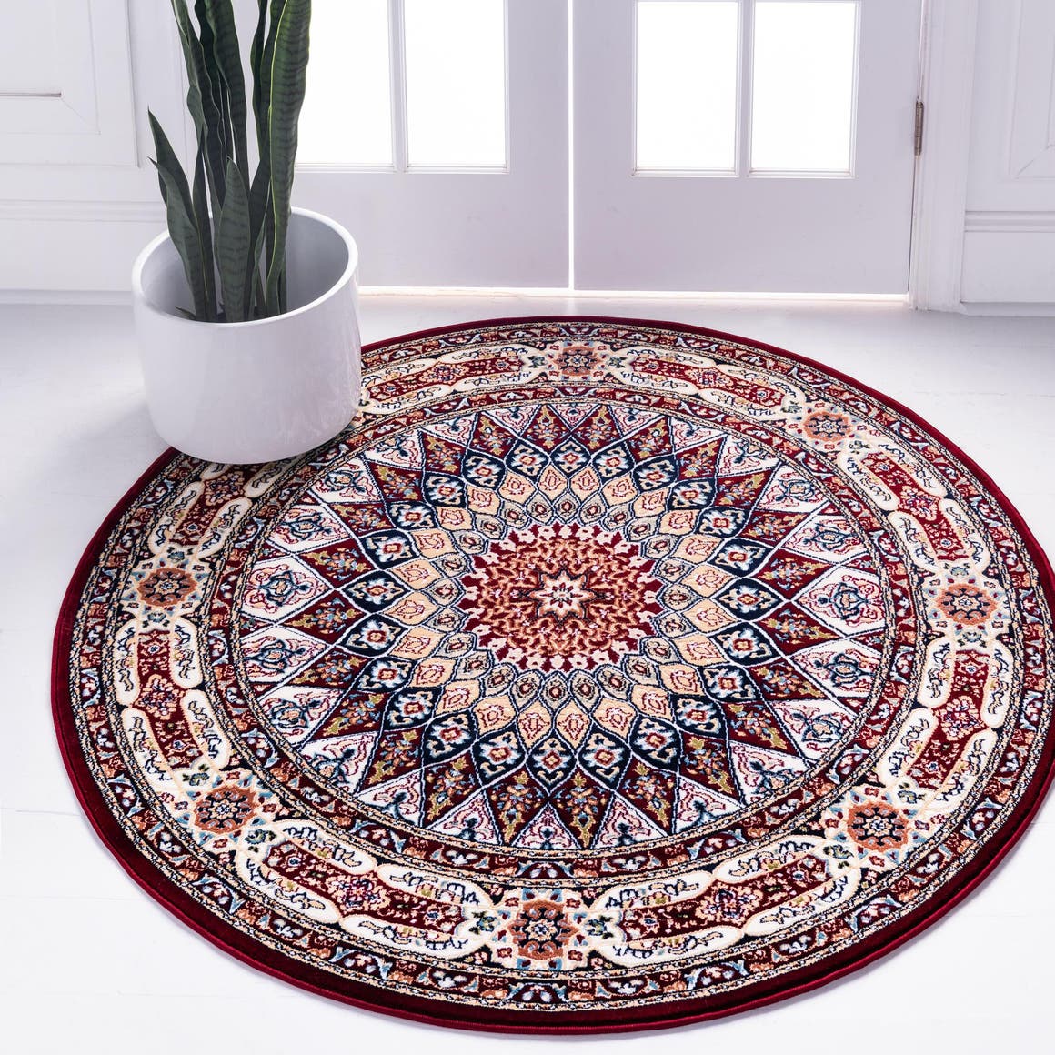 Rund Teppich Nain Design in Rot von Hadorn™ - Lifestyle Image