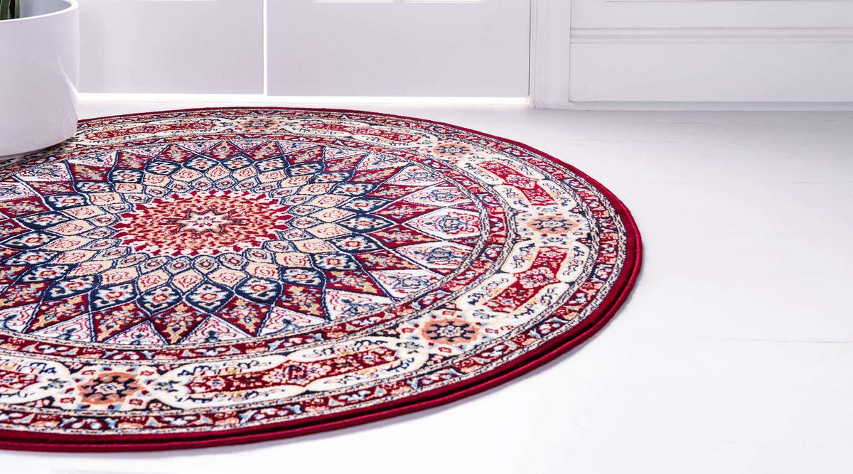 Rund Teppich Nain Design in Rot von Hadorn™ - Lifestyle Image