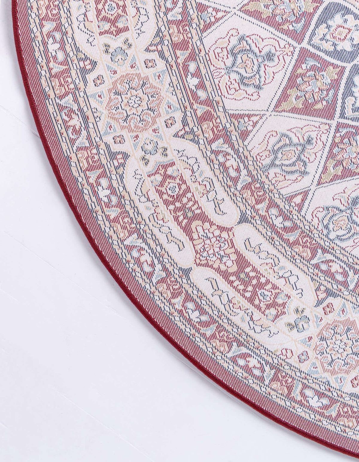 Rund Teppich Nain Design in Rot von Hadorn™ - Lifestyle Image