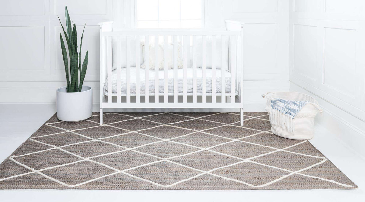 Rechteck Handgeflochten Teppich Braided Jute in Grau von Hadorn™ - Lifestyle Image