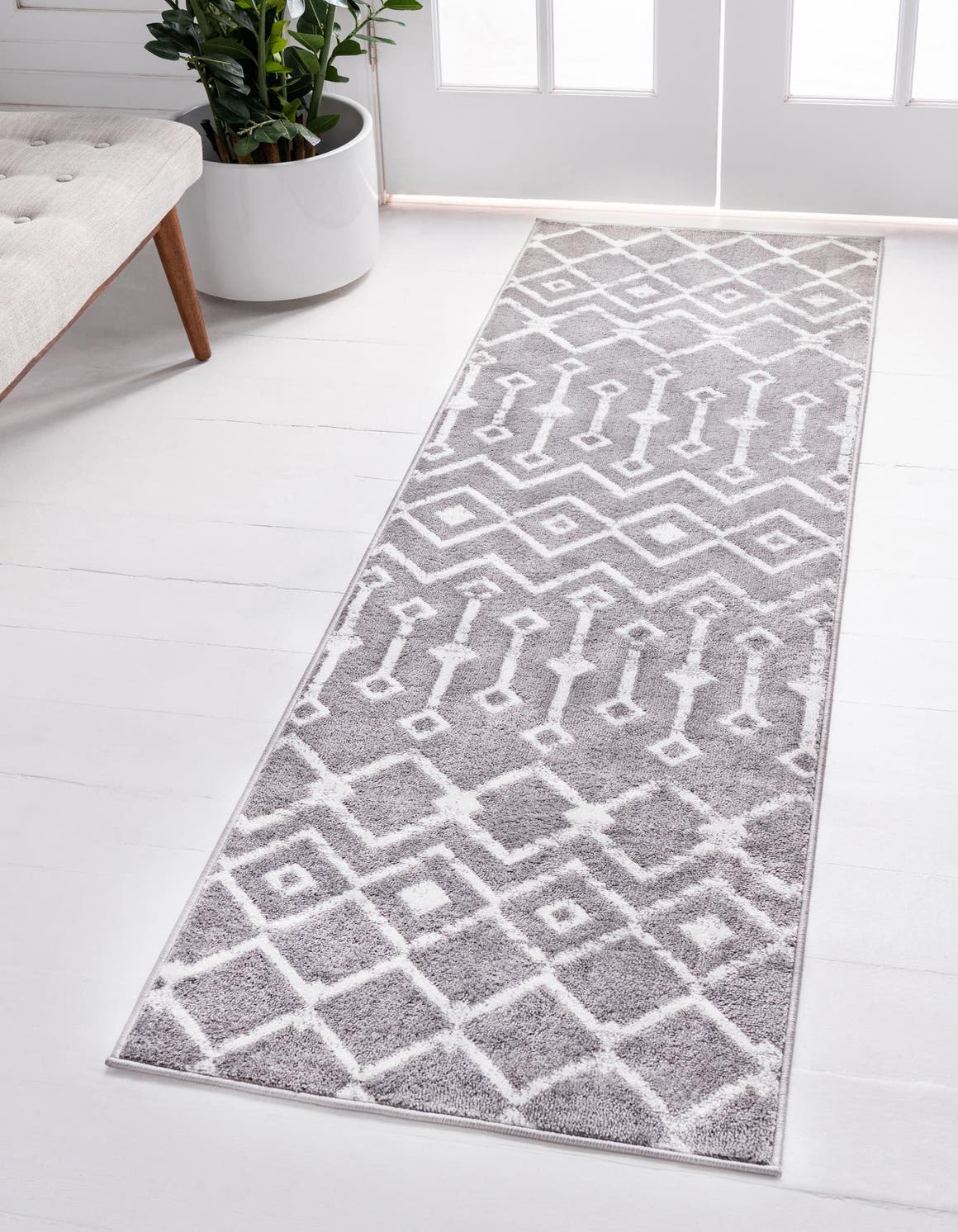 Läufer Teppich Kasbah Trellis in Hellgrau von Hadorn™ - Lifestyle Image