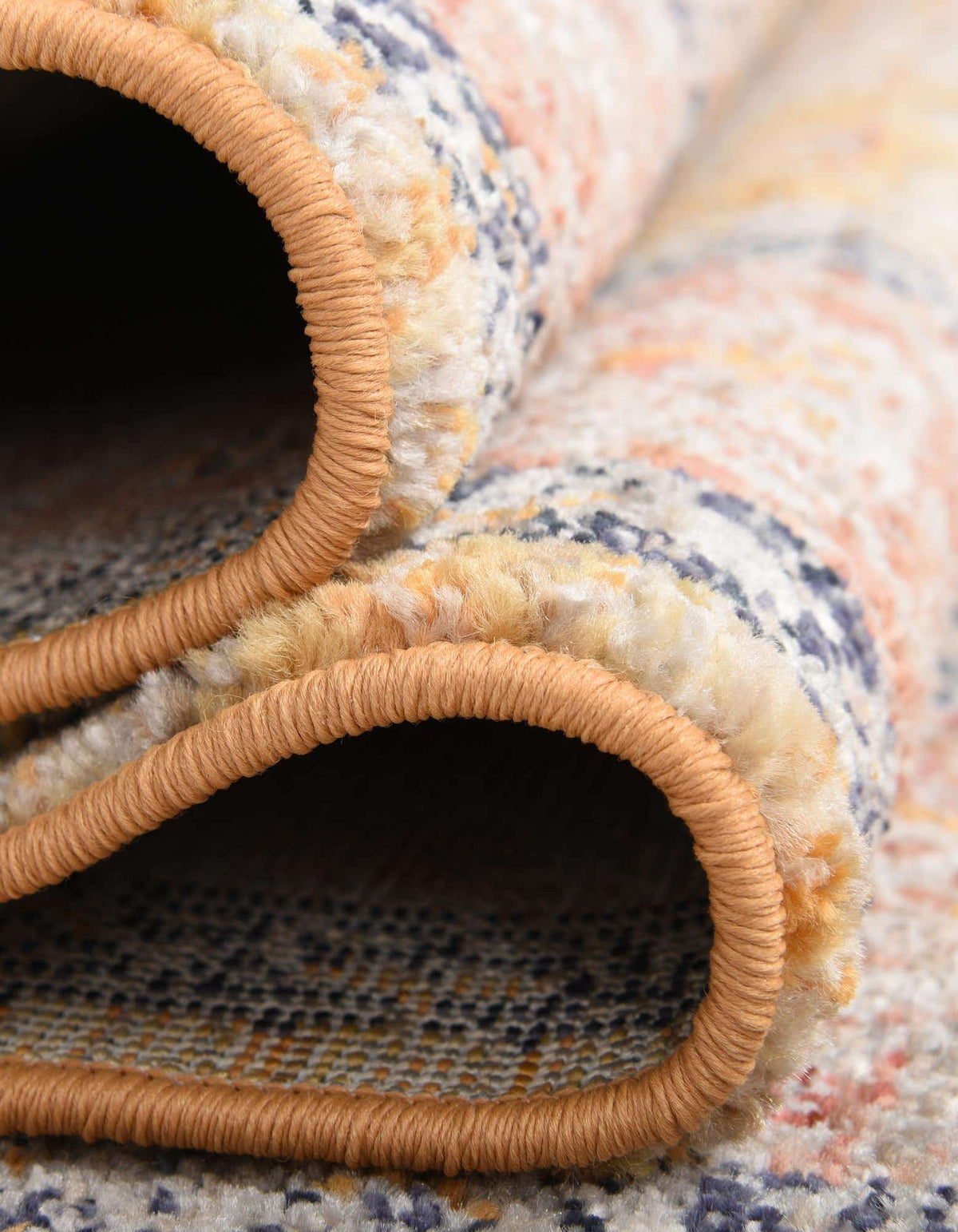 Achteck Teppich Lola in Gelb von Hadorn™ - Lifestyle Image