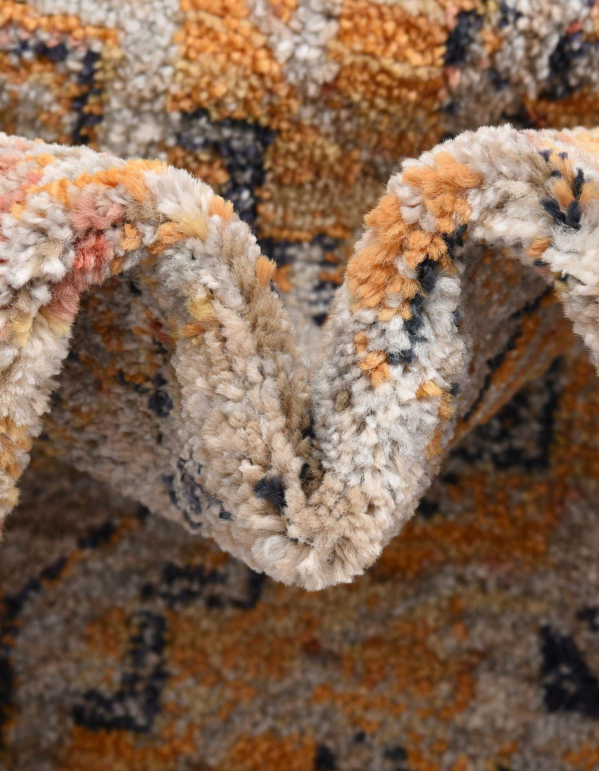 Achteck Teppich Lola in Gelb von Hadorn™ - Lifestyle Image