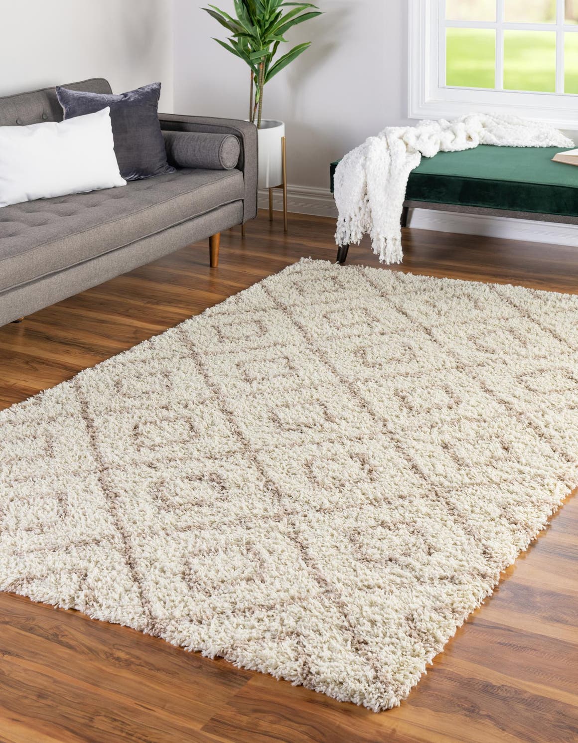 Rechteck Hochflorteppich Trellis Shag in Beige von Hadorn™ - Lifestyle Image