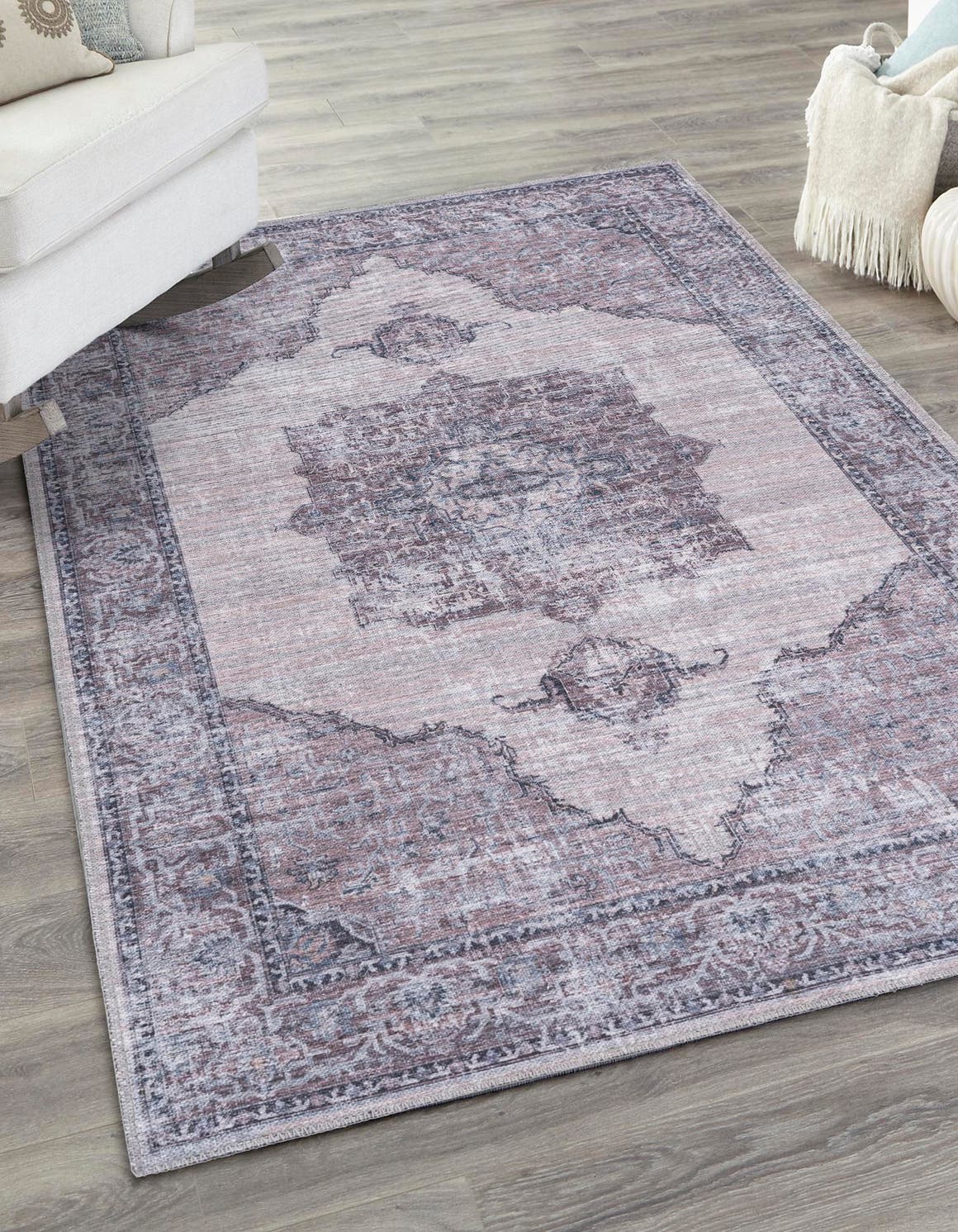 Rechteck Teppich Mangata in Elfenbein und Grau von Hadorn™ - Lifestyle Image
